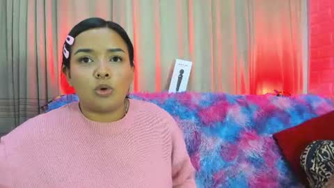 sienna_lux01 online show from June 12, 2:21 am