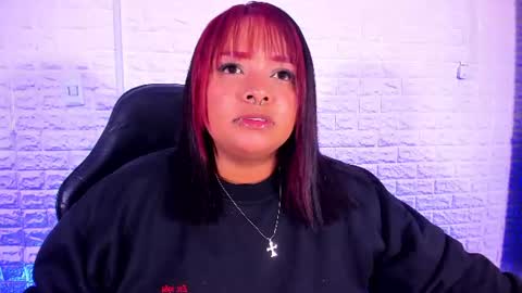 sienna_lux01 online show from July 3, 3:24 am