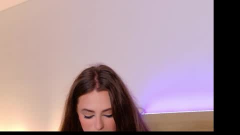 sienna_voss online show from December 14, 10:58 pm