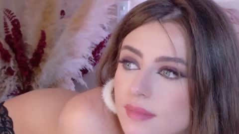 Snapshot of sienna_voss chatting on June 11, 2:53 am sienna_voss online show from June 11, 2:53 am