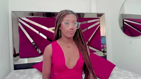 Sienna  online show from March 13, 6:14 pm