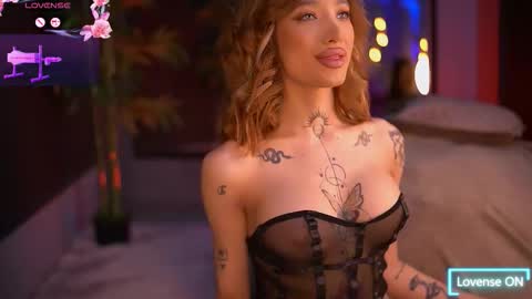 Snapshot of siennajayden chatting on October 22, 5:34 pm Sienna online show from October 22, 5:34 pm