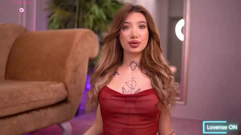 Snapshot of siennajayden chatting on January 8, 7:16 pm Sienna online show from January 8, 7:16 pm