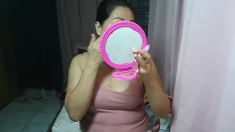 Snapshot of sieramadre chatting on December 3, 11:52 am sieramadre online show from December 3, 11:52 am