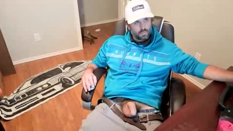 Snapshot of sigmaslayer chatting on October 6, 12:57 pm sigmaslayer online show from October 6, 12:57 pm