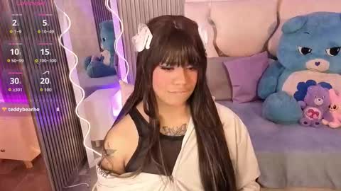 Siiam Tay online show from October 19, 3:40 am