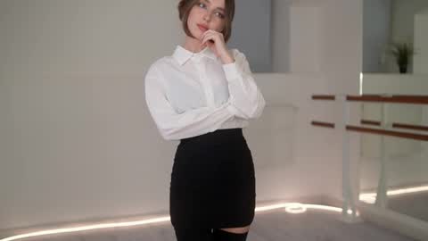 Snapshot of silent_chill chatting on November 21, 3:00 pm Chilli online show from November 21, 3:00 pm