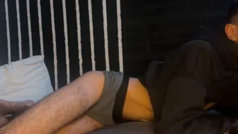 silentseduction69 online show from June 14, 5:20 am