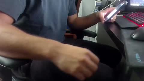 silentstroker1 online show from September 21, 12:45 am