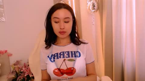 silk_ann online show from March 7, 6:43 am