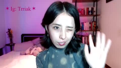 silkbite online show from March 19, 1:20 am