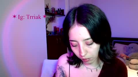 silkbite online show from April 24, 12:24 am