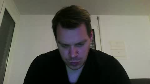 sillas1234 online show from January 3, 8:01 pm