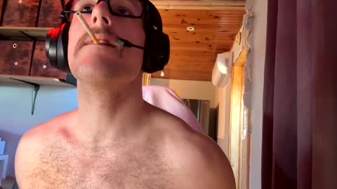 Silly Dilly Newfie online show from May 4, 7:32 pm
