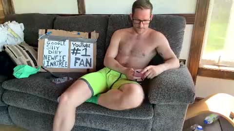 Silly Dilly Newfie online show from June 17, 8:21 pm