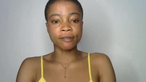 Snapshot of silm_baddie14 chatting on May 8, 11:26 am slim daddie14 online show from May 8, 11:26 am
