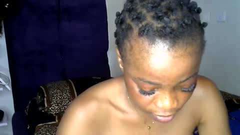 Snapshot of silm_baddie14 chatting on June 1, 10:28 am slim daddie14 online show from June 1, 10:28 am