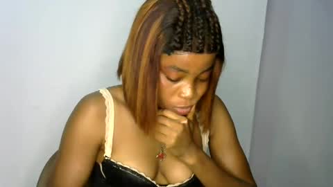 Snapshot of silm_baddie14 chatting on June 16, 10:34 pm slim daddie14 online show from June 16, 10:34 pm