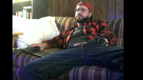 Snapshot of silu1027 chatting on February 18, 6:37 pm silu1027 online show from February 18, 6:37 pm