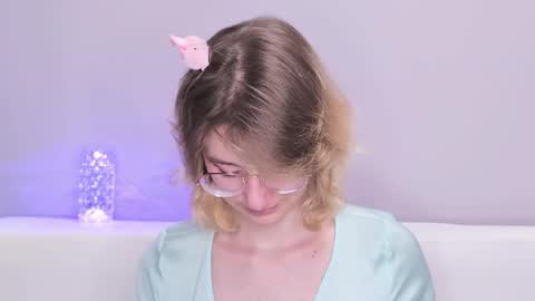 Snapshot of silva_tailll chatting on March 27, 5:12 pm silva online show from March 27, 5:12 pm