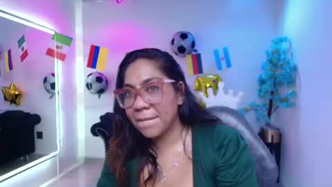 Silvana  online show from July 18, 7:39 pm