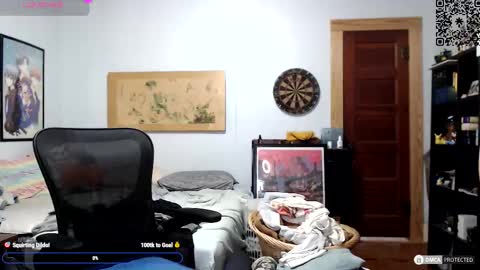 Snapshot of silver_willow chatting on October 14, 8:53 pm Willow online show from October 14, 8:53 pm