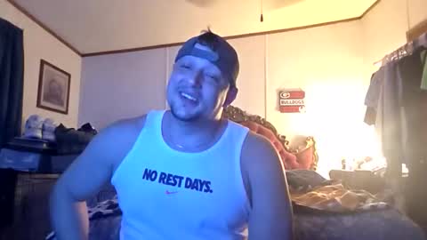 Snapshot of silverfox706 chatting on June 11, 1:49 am Jay Silverfox706 online show from June 11, 1:49 am