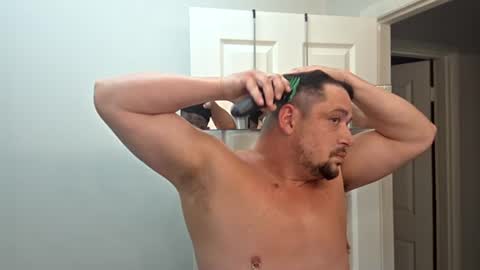 Snapshot of silverfox706 chatting on July 31, 1:27 am Jay Silverfox706 online show from July 31, 1:27 am