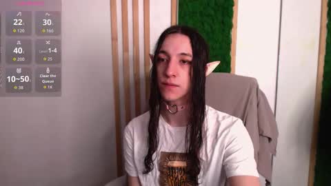 silvermuse online show from February 22, 11:47 pm