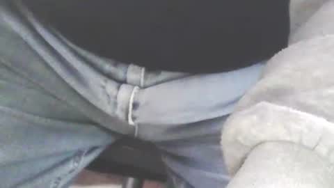 Snapshot of silversenior chatting on April 13, 2:44 pm Silver online show from April 13, 2:44 pm