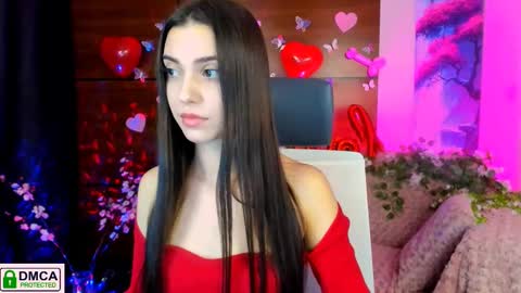Snapshot of silvia_queen1 chatting on February 14, 9:32 pm Silvia nude in pvt online show from February 14, 9:32 pm