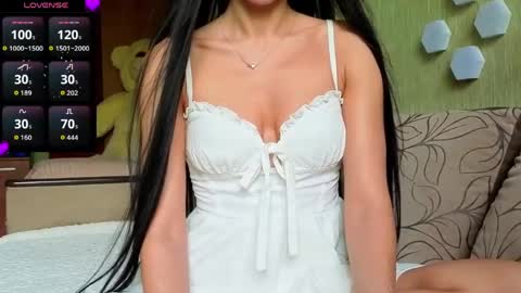 miss Anna online show from June 8, 3:12 pm
