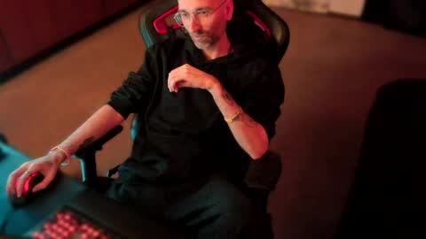 simbell online show from March 22, 1:31 am