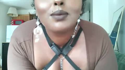 Simin Fox online show from September 16, 8:54 pm