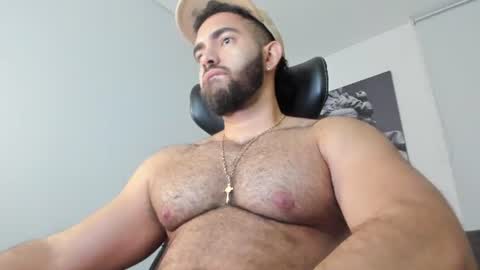 simon_leon01 online show from June 17, 12:13 am