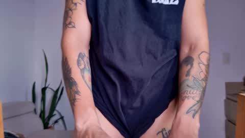 Snapshot of simone_4201 chatting on September 23, 12:19 pm Sim. online show from September 23, 12:19 pm