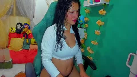 Simon Simpson          Modelo Independiente online show from April 26, 3:15 am