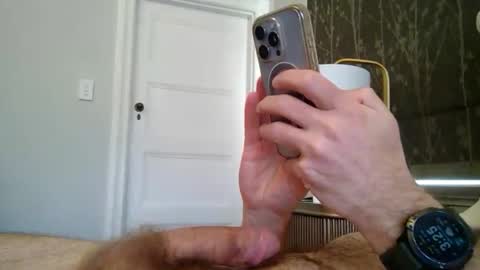 Snapshot of simonfrommelb chatting on October 31, 4:24 am simonfrommelb online show from October 31, 4:24 am