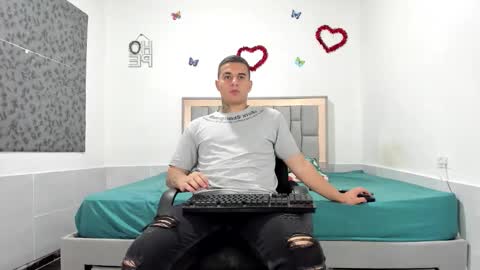 SIMON KELER online show from October 17, 2:15 am