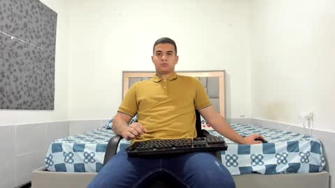 SIMON KELER online show from January 19, 11:14 am