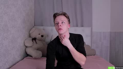 Simon online show from March 4, 8:31 am