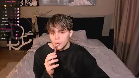 Simon online show from January 9, 3:37 pm