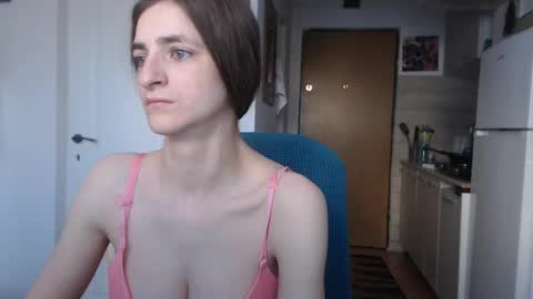 simyhvn online show from March 6, 5:35 am