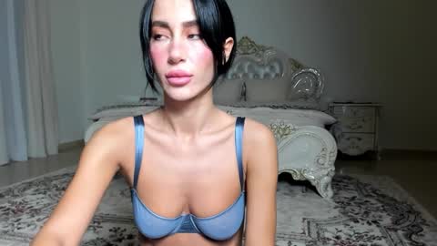 C online show from February 17, 10:27 pm