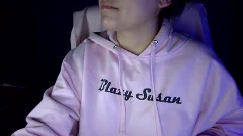 Snapshot of sindrastone chatting on January 15, 1:12 am Sindra online show from January 15, 1:12 am