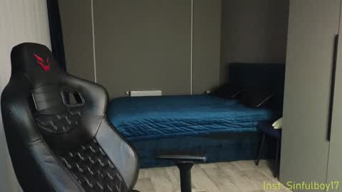 Richard online show from February 7, 7:38 pm