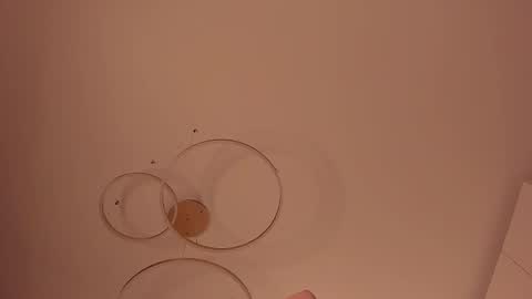 Ellie online show from March 16, 5:50 pm