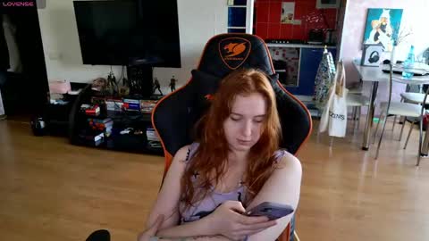 Snapshot of sinnerscorner chatting on May 24, 8:19 am Alya and Mr. Sinner online show from May 24, 8:19 am