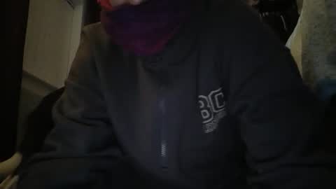 sinsealed online show from November 19, 5:13 pm