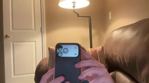 Snapshot of sinsofanerstwhileteacher chatting on March 21, 5:12 am sinsofanerstwhileteacher online show from March 21, 5:12 am